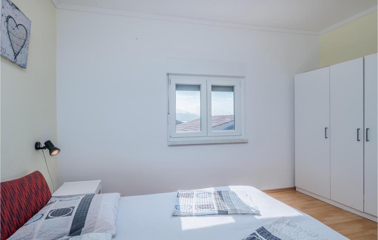 Nice Apartment In Stara Baska 1 With Wifi Kültér fotó